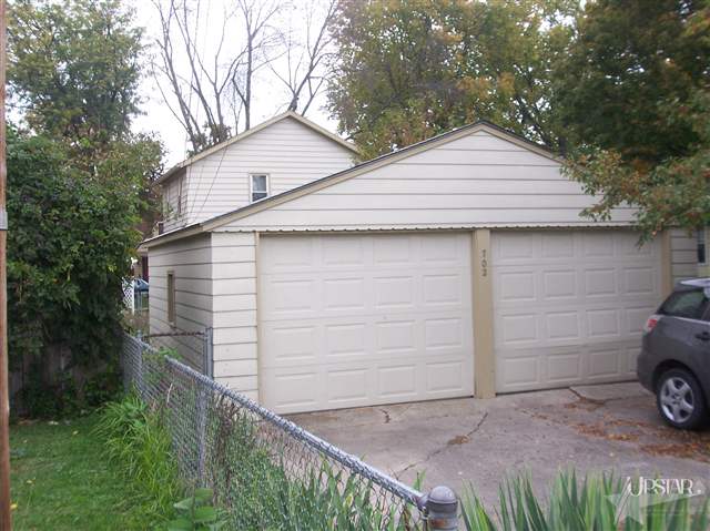 702 Riverside Avenue Fort Wayne, IN 46805 - Photo 2 of 30 Gallery Image 2
