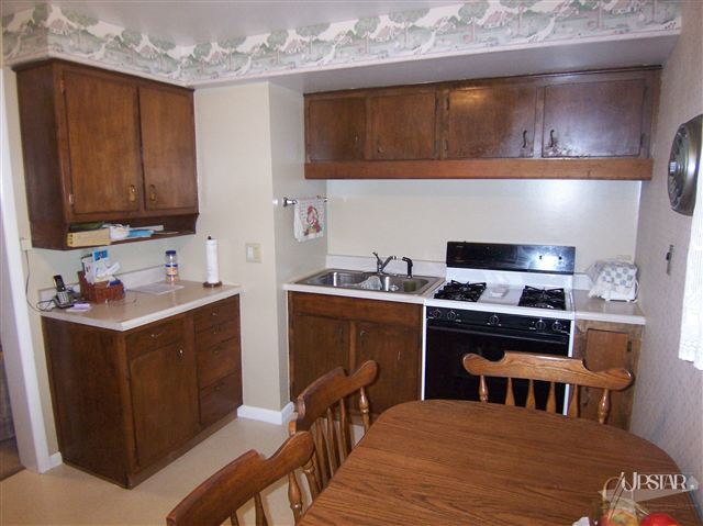 702 Riverside Avenue Fort Wayne, IN 46805 - Photo 10 of 30 Gallery Image 10