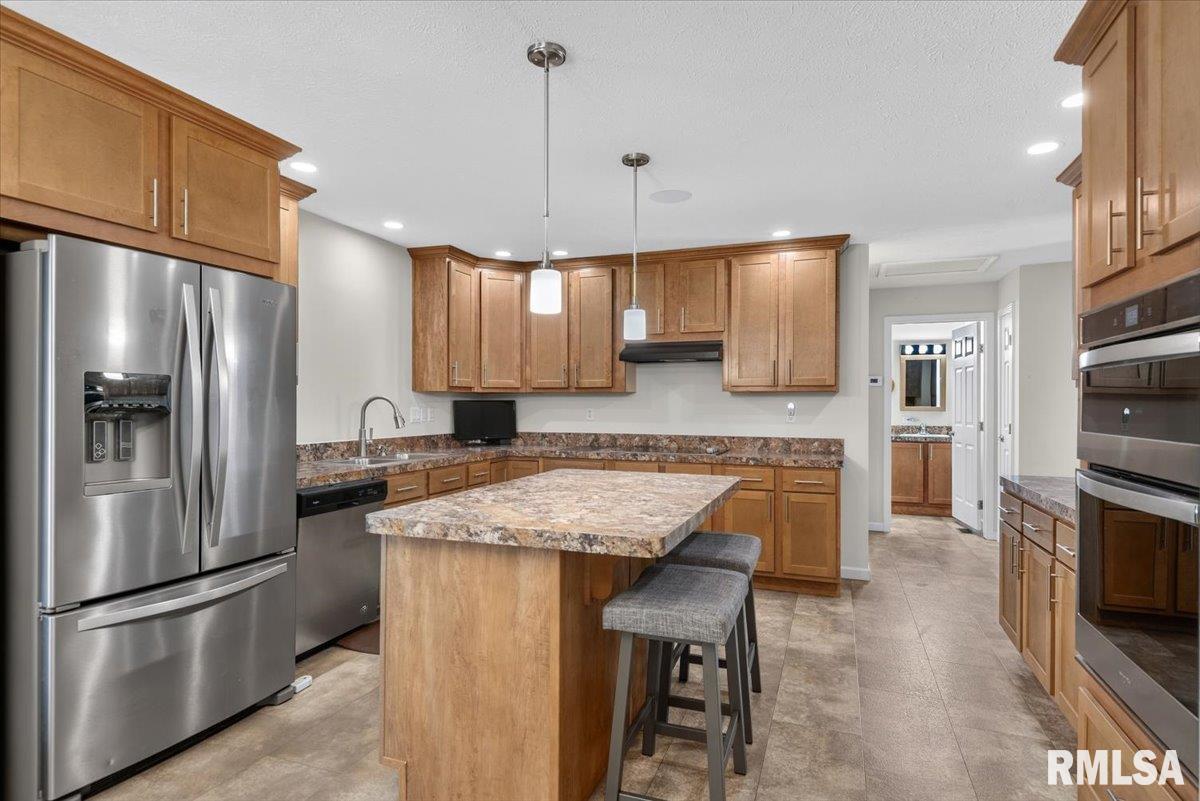 2800 Vía Rosso, Unit 631 Springfield, IL 62703 - Photo 16 of 39