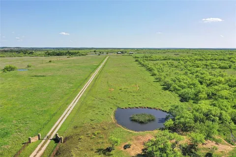 $2,653,600 | 8617 Farm To Market Road 175, Henrietta, TX 76365