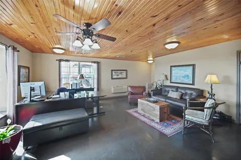 $2,653,600 | 8617 Farm To Market Road 175, Henrietta, TX 76365