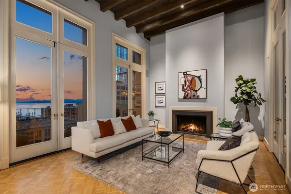 $1,275,000 | 1519 3rd Avenue, Unit 801, Seattle, WA 98101