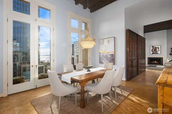 $1,275,000 | 1519 3rd Avenue, Unit 801, Seattle, WA 98101