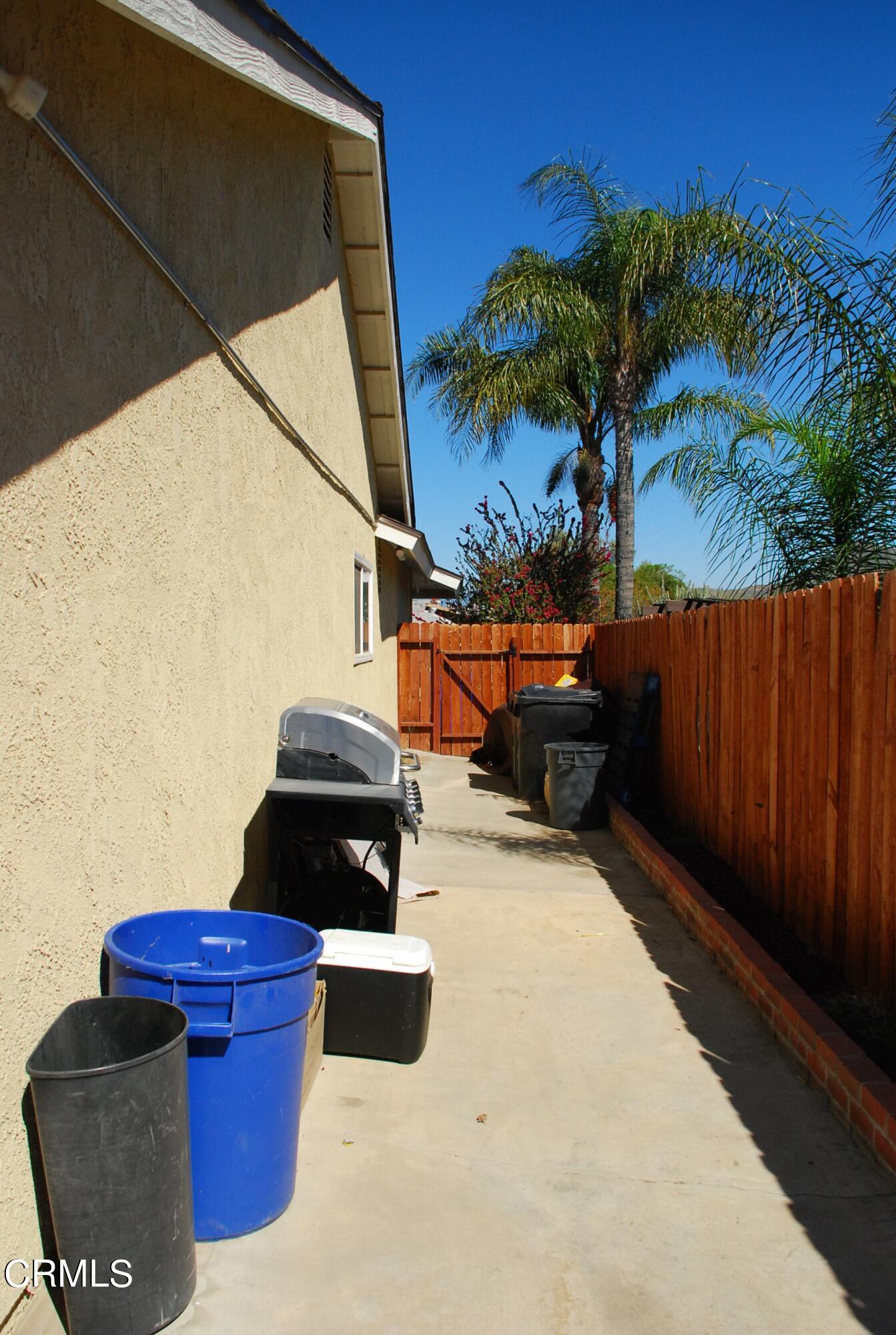 6260 45th Street Riverside, CA 92509 - Photo 18 of 18 a backyard of a house with seating space