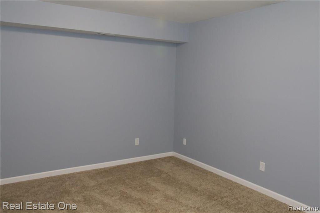 30060 Twelve Mile Road, Unit 86 Farmington, MI 48334 - Photo 17 of 25