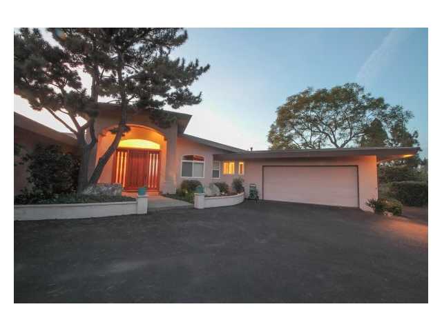 10949 Explorer Road La Mesa, CA 91941 - Photo 6 of 25 Gallery Image 6
