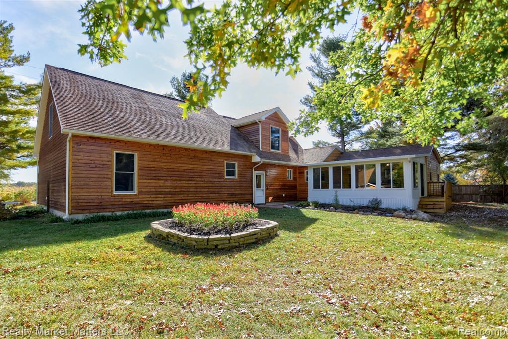 1831 Roods Lake Road Lapeer, MI 48446 - Photo 51 of 56