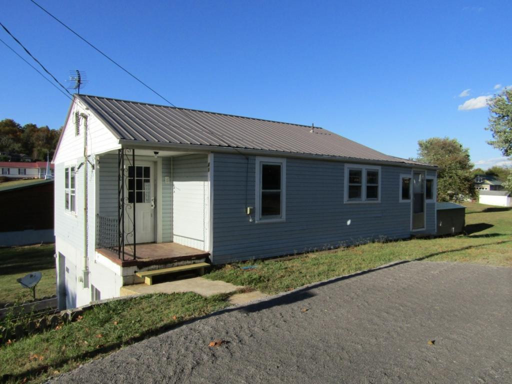 41 Lick Hollow Road Greeneville, TN 37743 - Photo 1 of 11 Photo 1