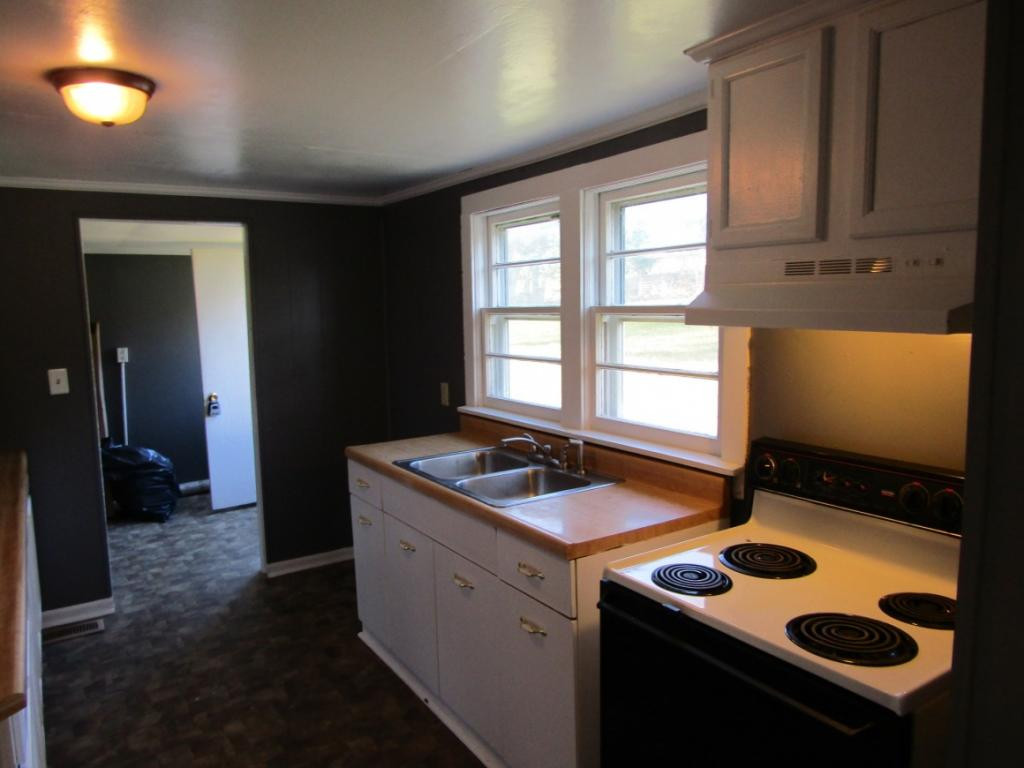 41 Lick Hollow Road Greeneville, TN 37743 - Photo 4 of 11 Photo 4