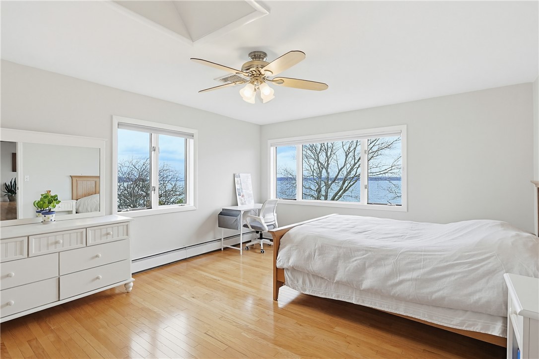 54 Oliver Hazard Perry Road Portsmouth, RI 02871 - Photo 21 of 28