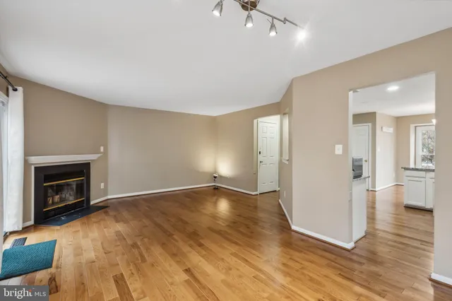 $3,300 | 8047 Sky Blue Drive, Alexandria, VA 22315