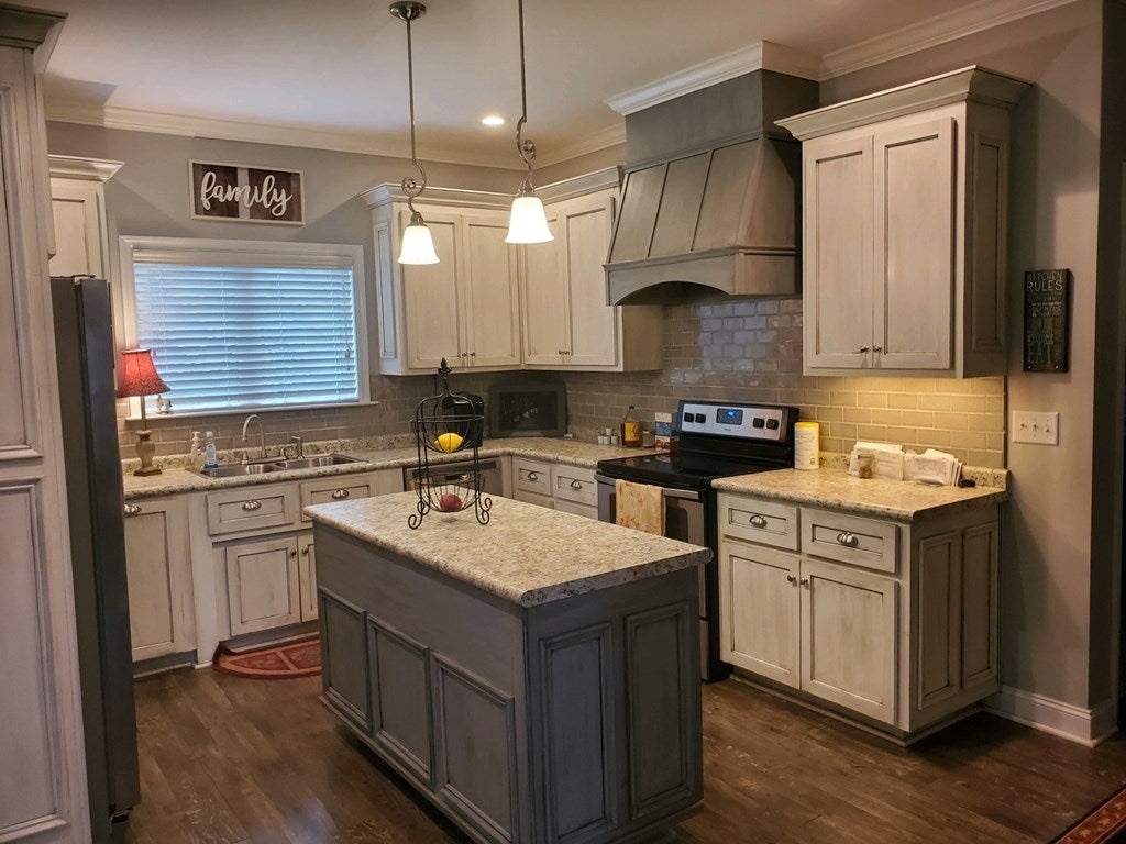 6409 South Coffee Road Nashville, GA 31639 - Photo 2 of 15 Gallery Image 2