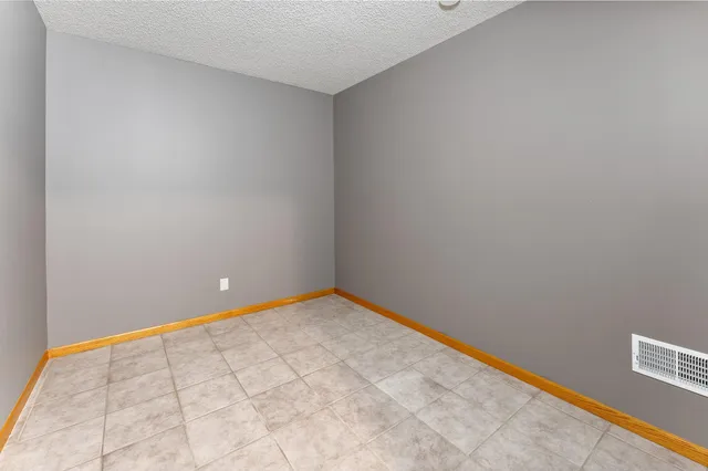 $309,999 | 21320 Orchard Drive, Pine City, MN 55063