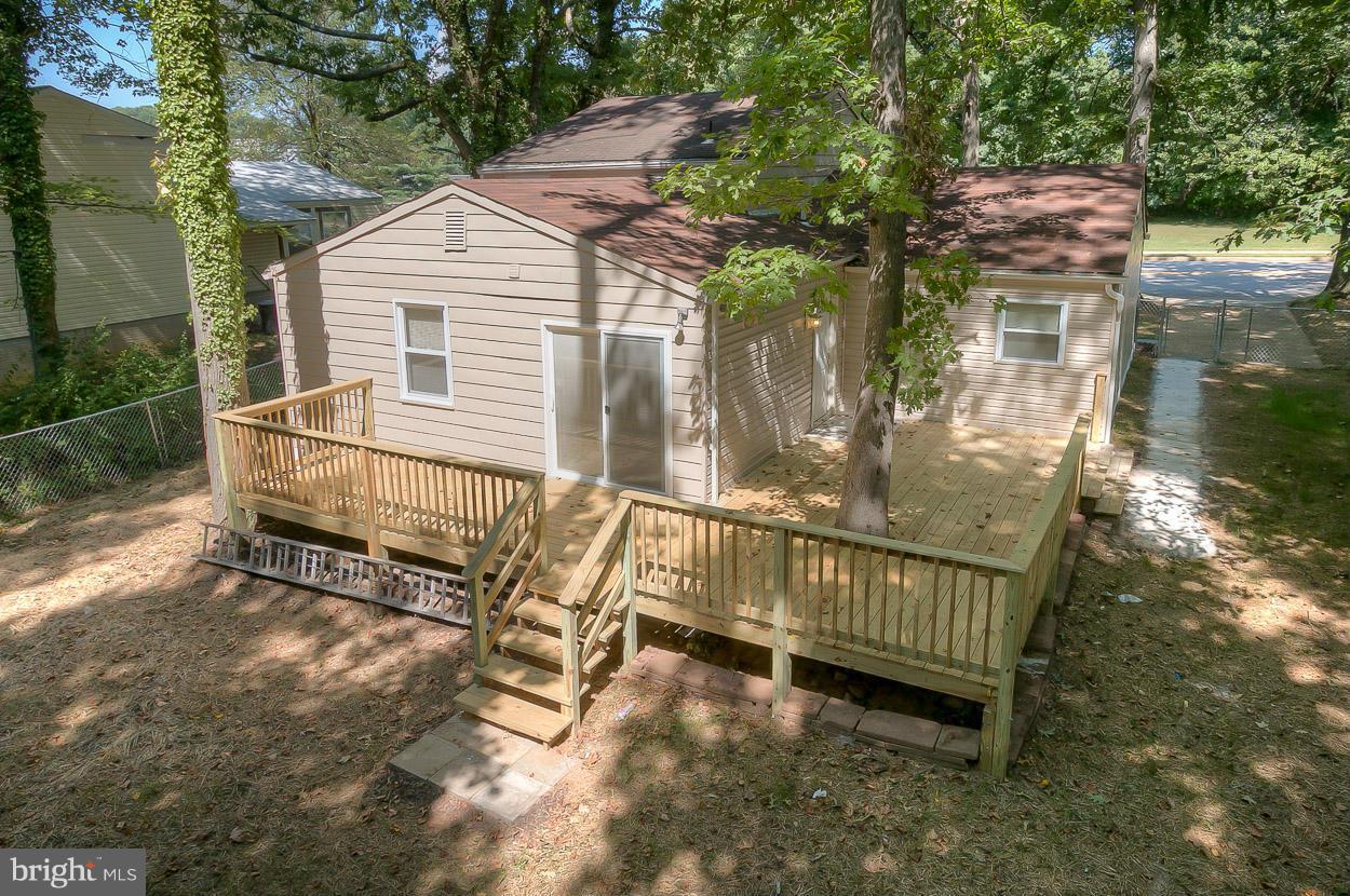 9807 Winands Road Randallstown, MD 21133 - Photo 26 of 27 Exterior (Rear)
