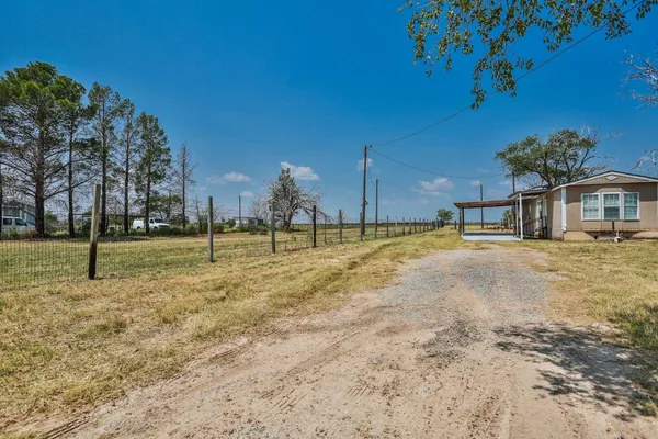 $116,500 | 221 North County Road 2850, Lubbock, TX 79403