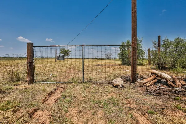 $116,500 | 221 North County Road 2850, Lubbock, TX 79403
