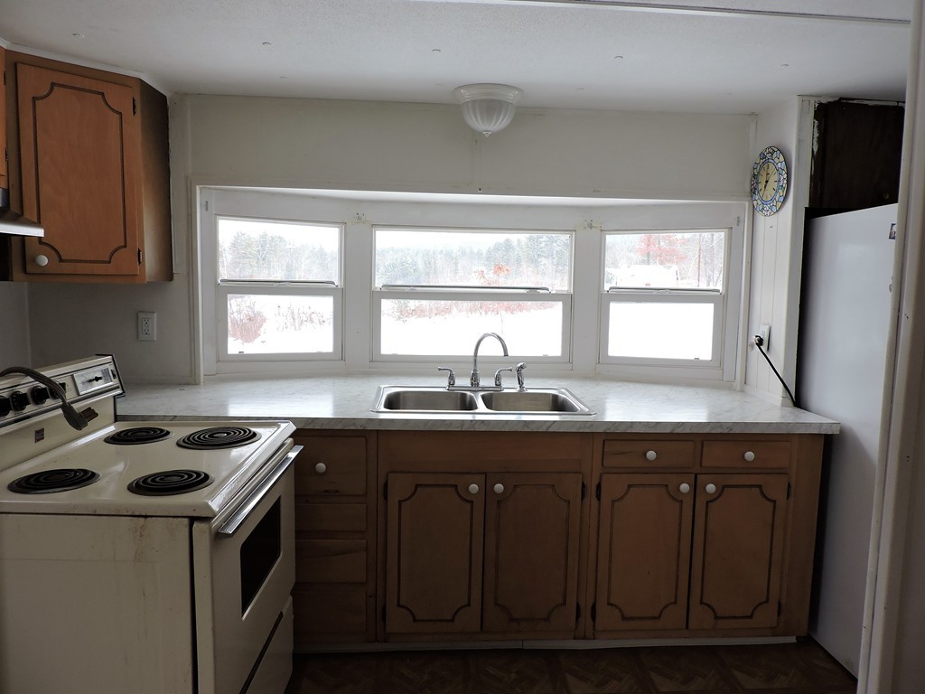 46 Madden Road, Unit 11 West Brookfield, MA 01585 - Photo 6 of 10 Gallery Image 6