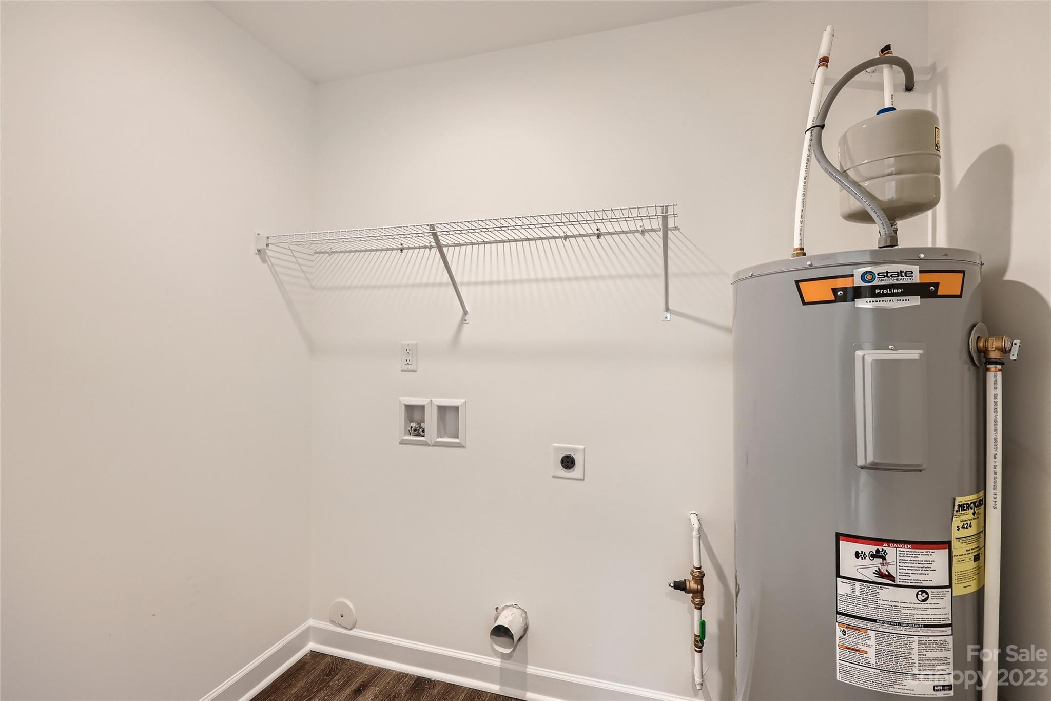 817 North Ransom Street Gastonia, NC 28052 - Photo 10 of 11 a bathroom with a shower