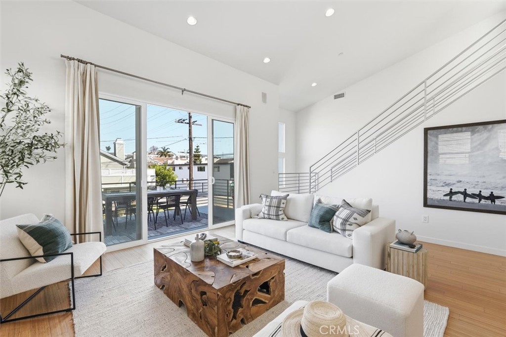 1836 Rockefeller Lane Redondo Beach, CA 90278 - Photo 17 of 54