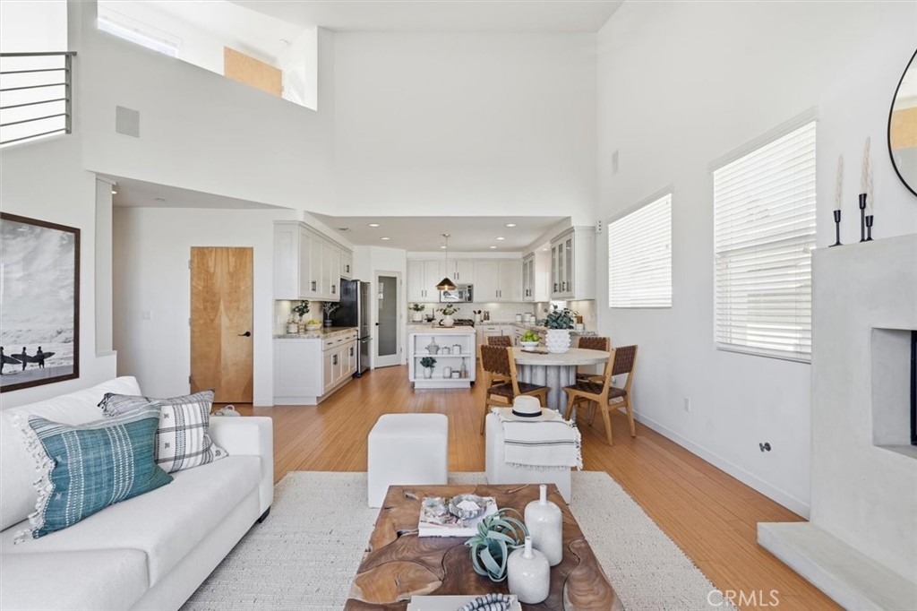 1836 Rockefeller Lane Redondo Beach, CA 90278 - Photo 18 of 54