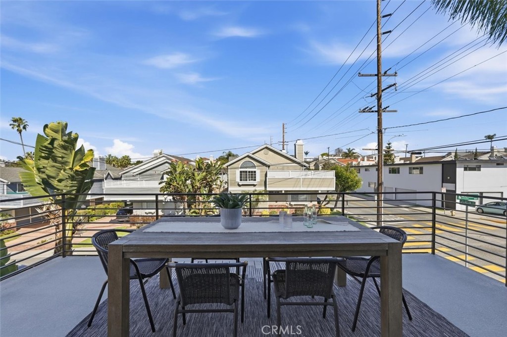 1836 Rockefeller Lane Redondo Beach, CA 90278 - Photo 25 of 54