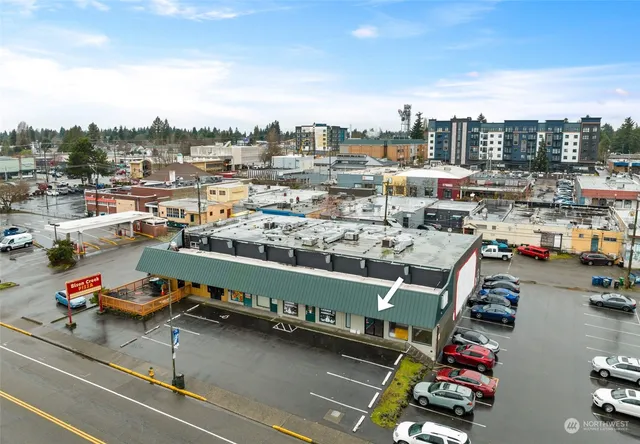 $6,900 | 630 Southwest 153rd Street, Unit 106, Burien, WA 98166