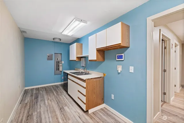 $5,900 | 630 Southwest 153rd Street, Unit 106, Burien, WA 98166