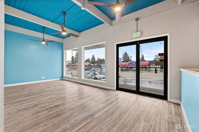 $5,900 | 630 Southwest 153rd Street, Unit 106, Burien, WA 98166