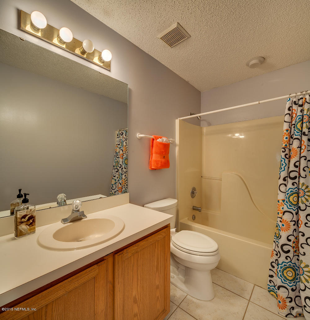 11041 Ridge Point Drive Jacksonville, FL 32257 - Photo 5 of 30 Bathroom_2