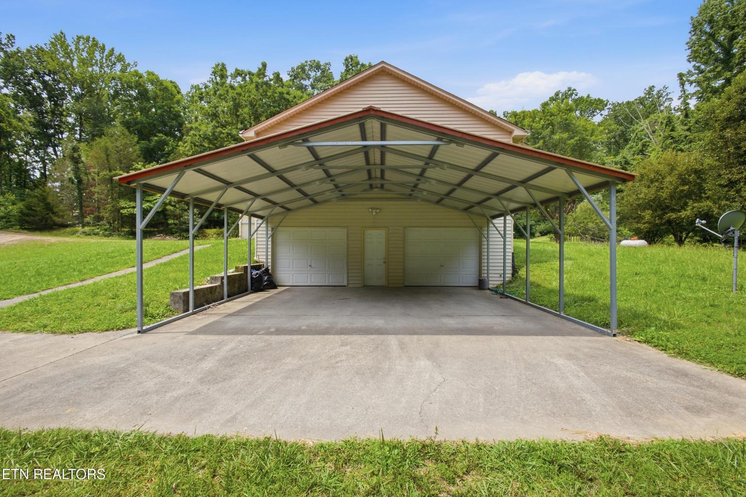 443 Old Poplar Springs Road Kingston, TN 37763 - Photo 5 of 48 5