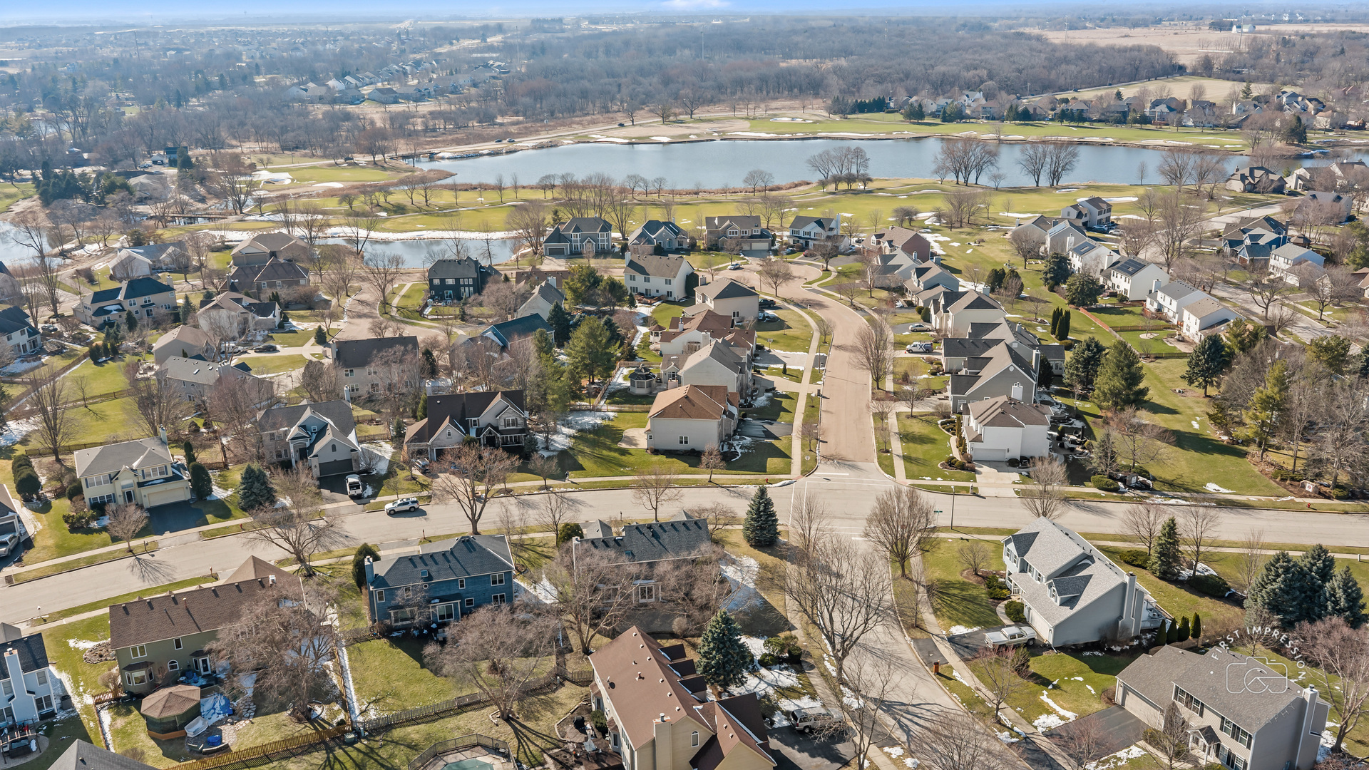 225 North Canterbury Road Aurora, IL 60506 - Photo 37 of 42 a view of a city with ocean view