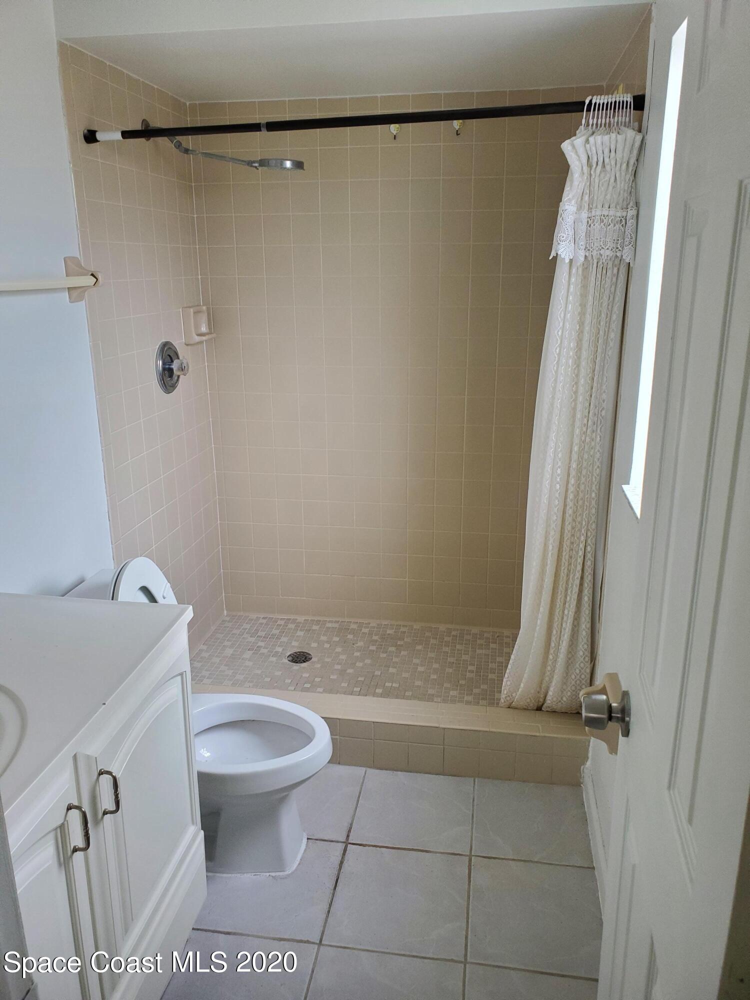 3386 Jay Tee Drive Melbourne, FL 32901 - Photo 19 of 40 20210217_121630