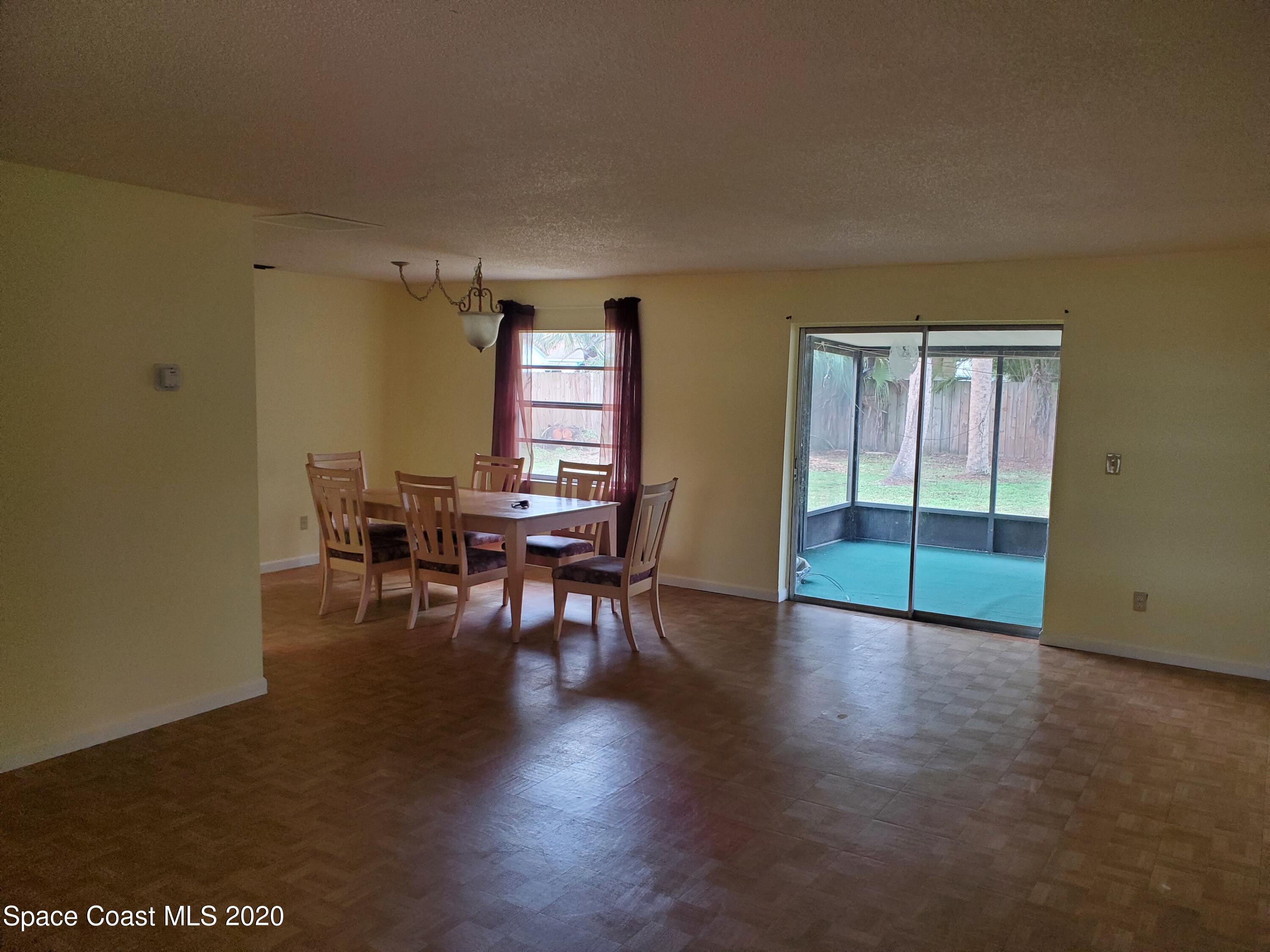 3386 Jay Tee Drive Melbourne, FL 32901 - Photo 7 of 40 20210217_121324