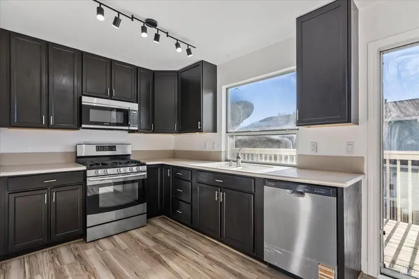 $425,000 | 100 Sunset Circle, Unit 68, Benicia, CA 94510
