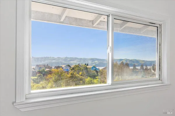 $425,000 | 100 Sunset Circle, Unit 68, Benicia, CA 94510