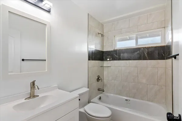 $425,000 | 100 Sunset Circle, Unit 68, Benicia, CA 94510
