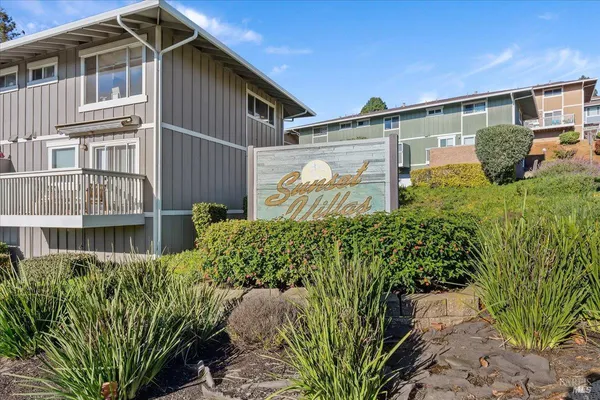$425,000 | 100 Sunset Circle, Unit 68, Benicia, CA 94510