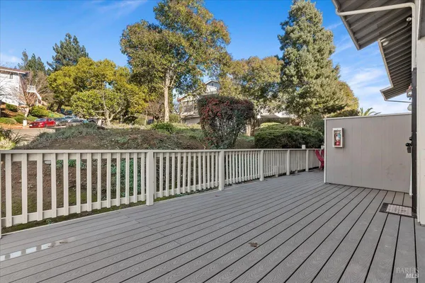 $425,000 | 100 Sunset Circle, Unit 68, Benicia, CA 94510
