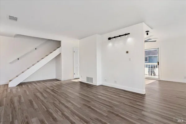 $425,000 | 100 Sunset Circle, Unit 68, Benicia, CA 94510