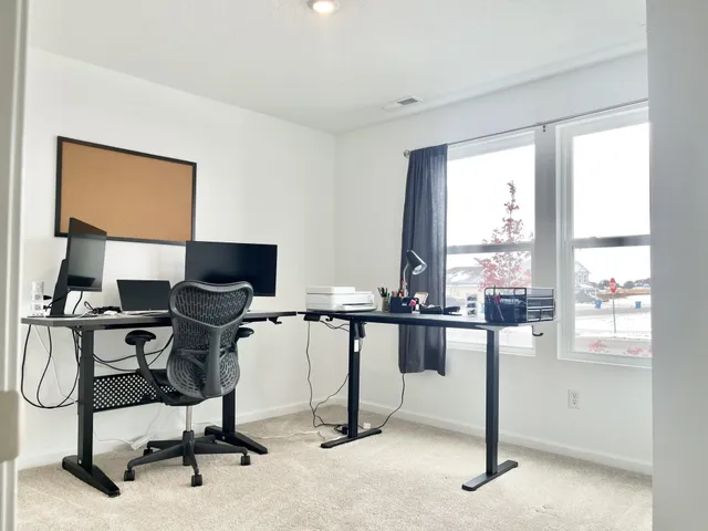 $289,999 | 10325 Woodsong Cove, New Haven, IN 46774