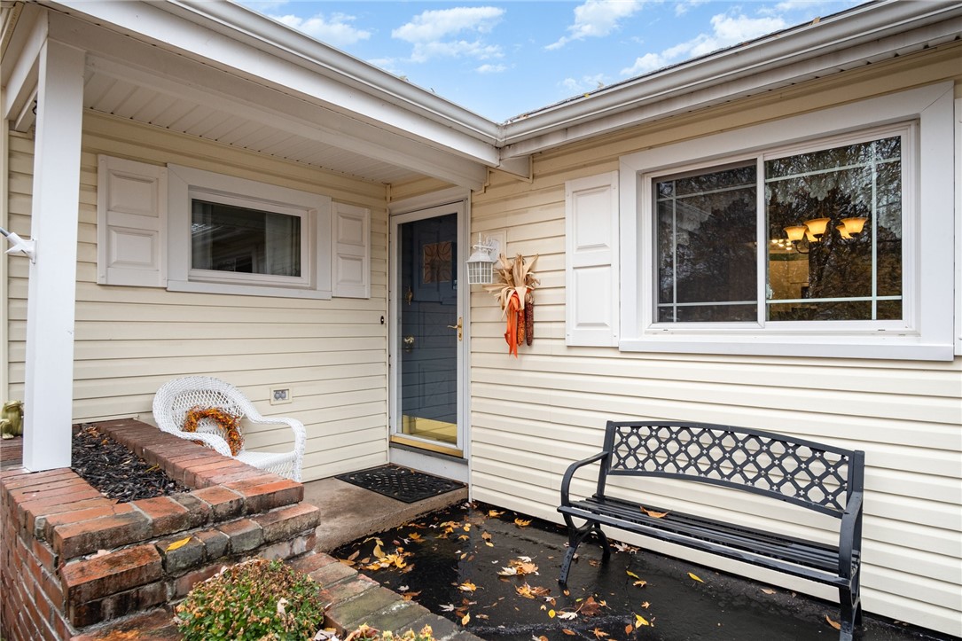 19 Del Verde Road Gates, NY 14624 - Photo 2 of 29