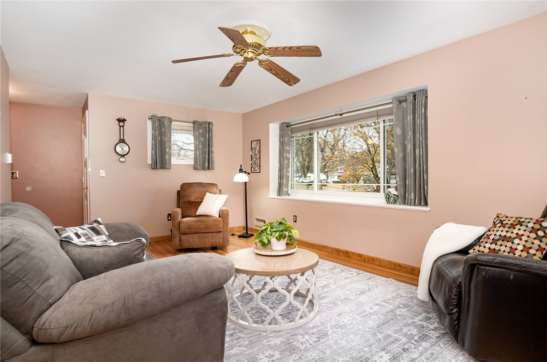 19 Del Verde Road Gates, NY 14624 - Photo 6 of 29