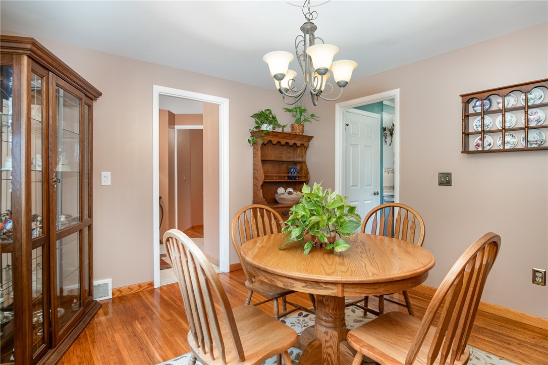 19 Del Verde Road Gates, NY 14624 - Photo 10 of 29