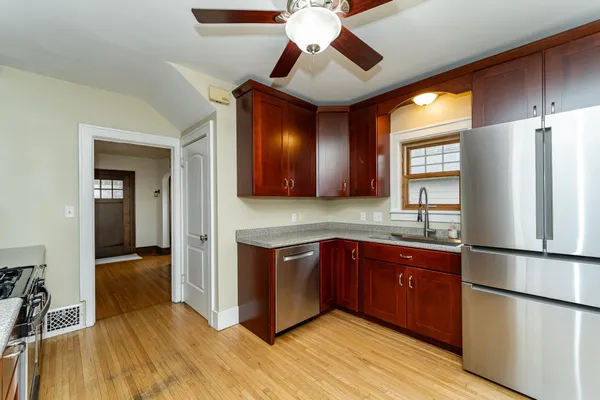 $369,900 | 616 5th Avenue Southwest, Rochester, MN 55902