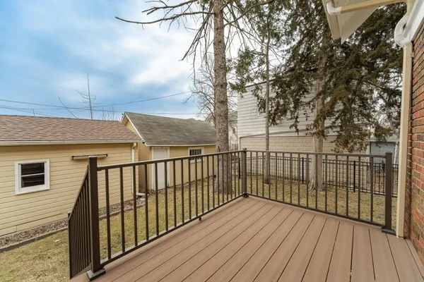 $369,900 | 616 5th Avenue Southwest, Rochester, MN 55902