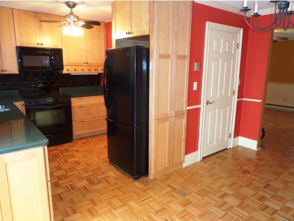 99 R Winnicutt Road, Unit 5 Stratham, NH 03885 - Photo 9 of 27
