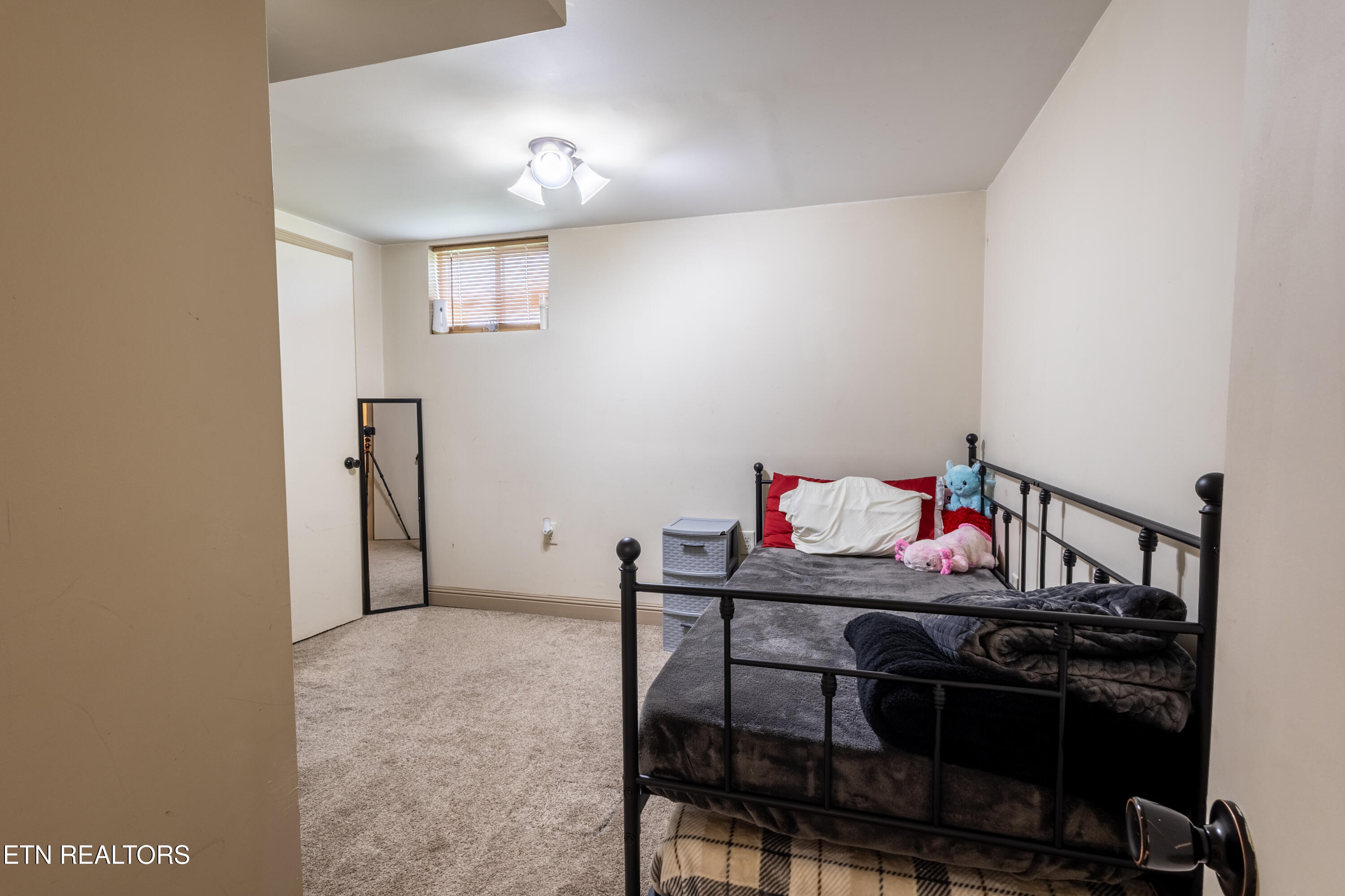 172 West Hills Road Rutledge, TN 37861 - Photo 11 of 20 11