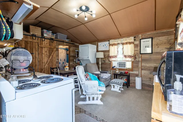 $300,000 | 172 West Hills Road, Rutledge, TN 37861