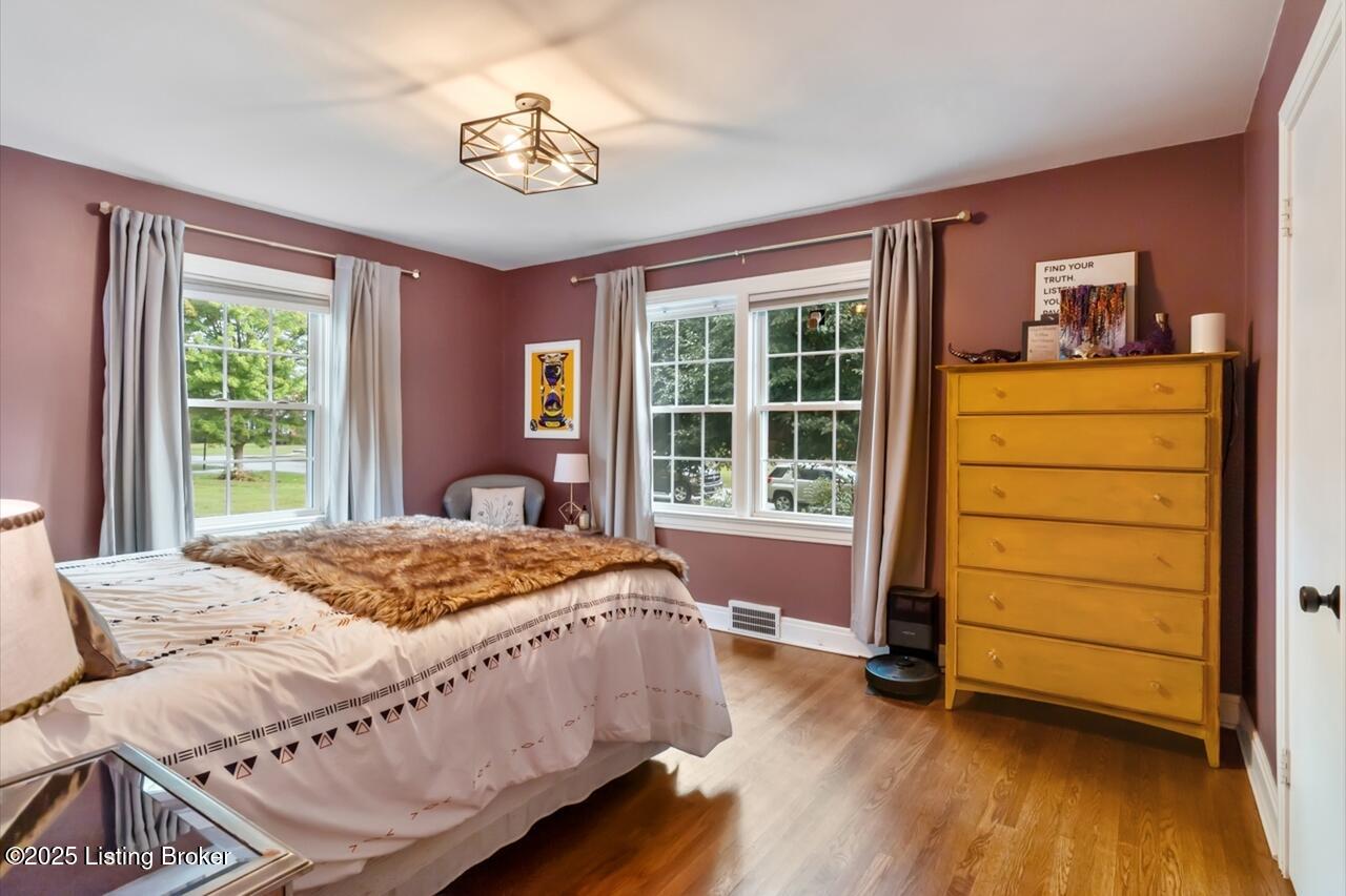 226 Alcott Road Louisville, KY 40207 - Photo 19 of 48 226 Alcott Rd - 28