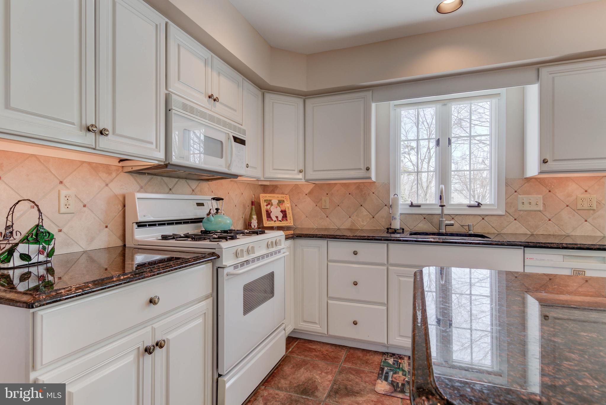 423 South Valley Forge Road Wayne, PA 19087 - Photo 23 of 37 Eat-In Kitchen